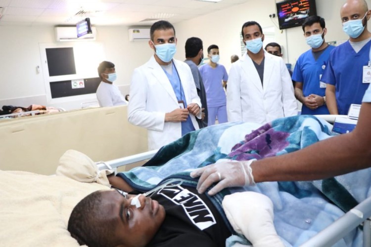 إدارة طب الأسنان تزور مركز التأهيل الشامل بجازان