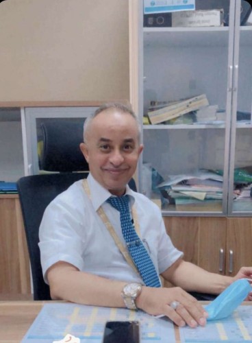 الخطوط السعوديه تكرم الحربي مشرف التنفيذي بمطار الملك عبدالله بن عبدالعزيز بجازان