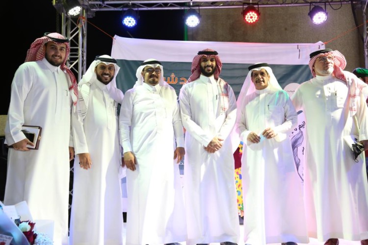 “فيصل بن سلطان بن ناصر” يرعى تدشين ديوان “ترانيم شاعر” لـ”سعد آل شائع”