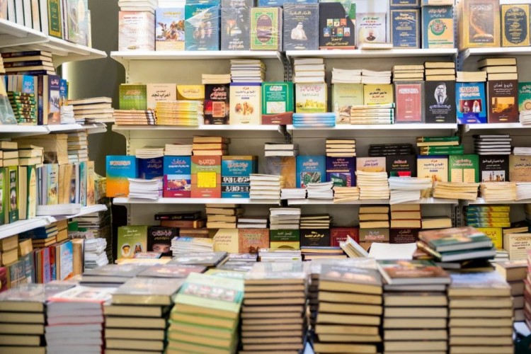 أكبر معرض كتاب في تاريخ المملكة يفتح أبوابه أمام الزوّار.. اليوم