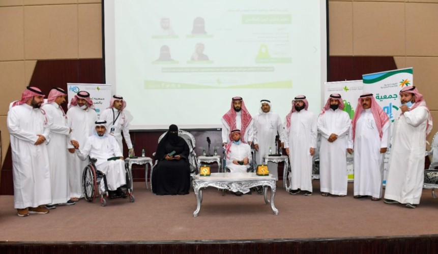 مركز الملك عبدالعزيز للحوار الوطني بالحدود الشمالية ينظم مقهى حواري تحت عنوان ” حاور فكري دون إعاقتي”