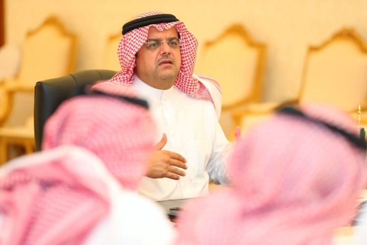 سمو محافظ حفر الباطن يرأس أجتماع اللجنة لمعالجة التشوة البصري والمباني الآيلة للسقوط .