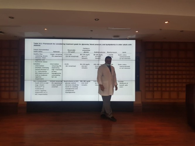 صحة تبوك تنظم فعالية اليوم العالمي للمسنين