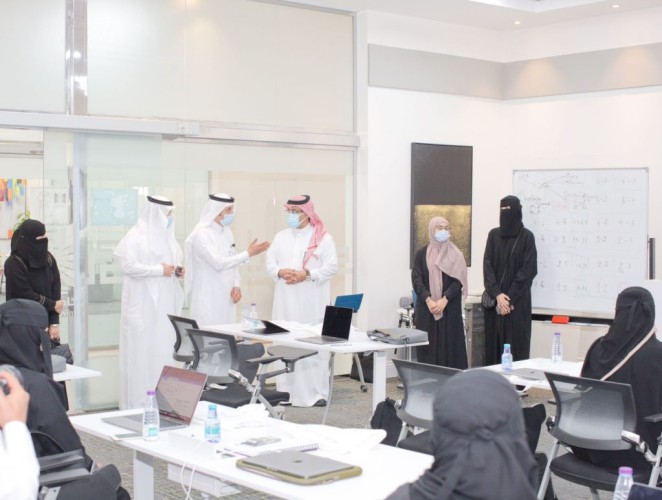 بالصور… انطلاق معسكر طويق  ١٠٠٠ بجامعة تبوك