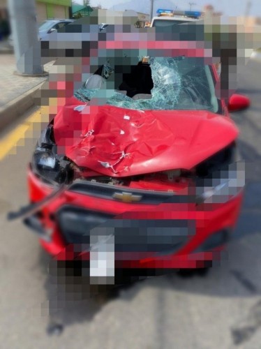 توفى أحدهما .. الهلال الأحمر بالباحة: وقوع حادث دهس لشخصين