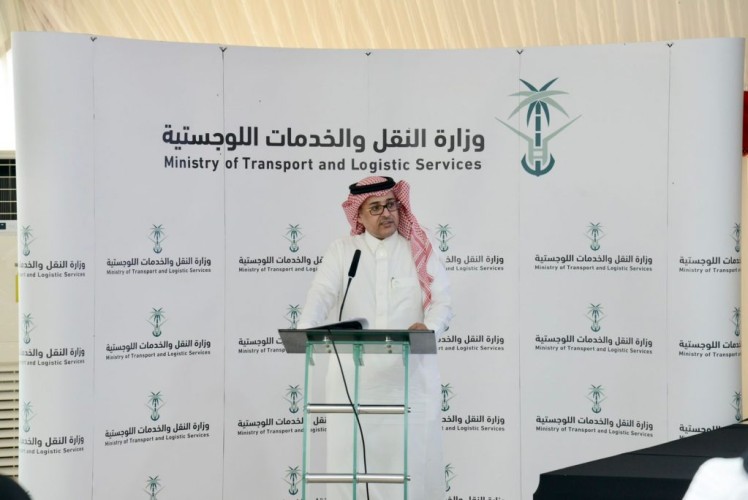 بحضور معالي الجاسر.. النقل والخدمات اللوجستية تنظم لقاءً مع الإعلاميين لاستعراض المشاريع المنفذة على طريق أبو حدرية