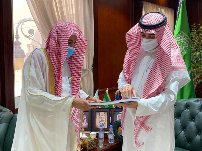 مدير عام هيئة الأمر بالمعروف بمنطقة حائل يزور رئيس جامعة حائل