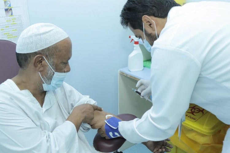 453 مستفيداً من مشروع ” الاستشاري الزائر” بمستشفى بيش العام