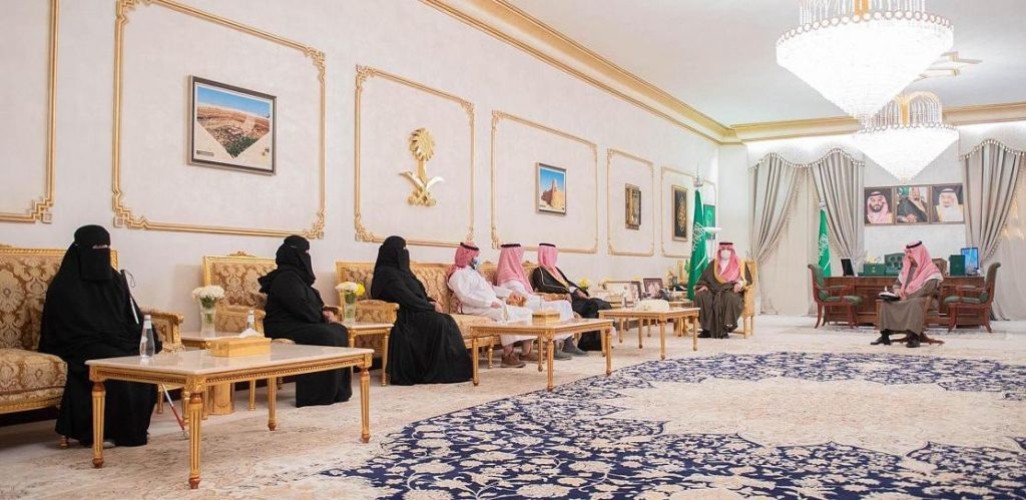 أمير الشمالية يستقبل رئيس وأعضاء جمعية إصرار لرعاية ذوي الاحتياجات الخاصة