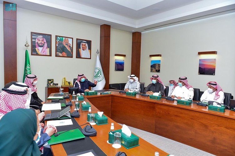 سمو أمير حائل يرأس اجتماع الموائمة بين إمارة المنطقة ووزارة السياحة