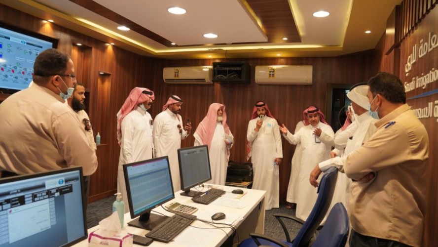 وفد من مزارعي منطقة عسير في ضيافة المؤسسة العامة للري