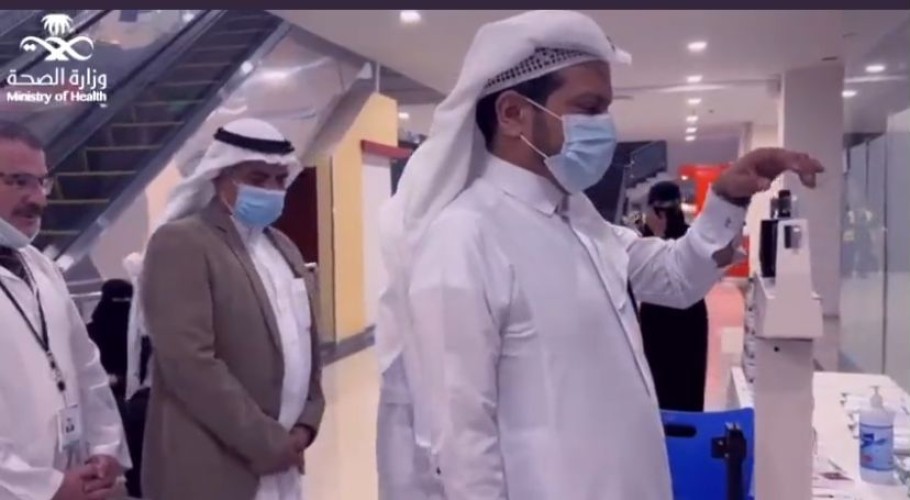 صحة القريات تفعل مبادرة “اعرف ارقامك” التوعوية في القريات مول