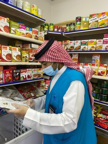 أمانة الشرقية تنفذ أكثر من 1300 جولة رقابية وتحرر 101 مخالفة في الأسواق والمراكز التجارية أمس الأربعاء