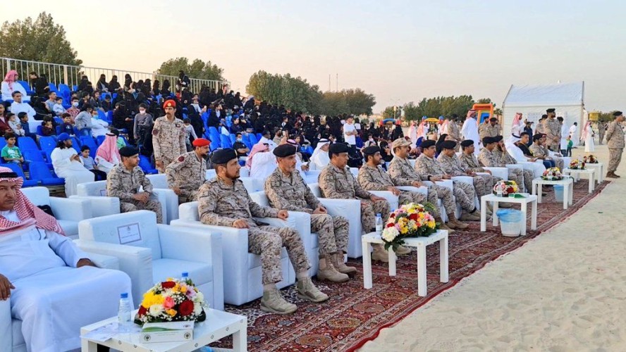 قائد الأسطول الشرقي سعادة اللواء البحري ركن ماجد بن هزاع القحطاني يرعى حفل افتتاح بطولة الدبابات البحرية وبطولة الأسطول الشرقي للقوارب الشراعية