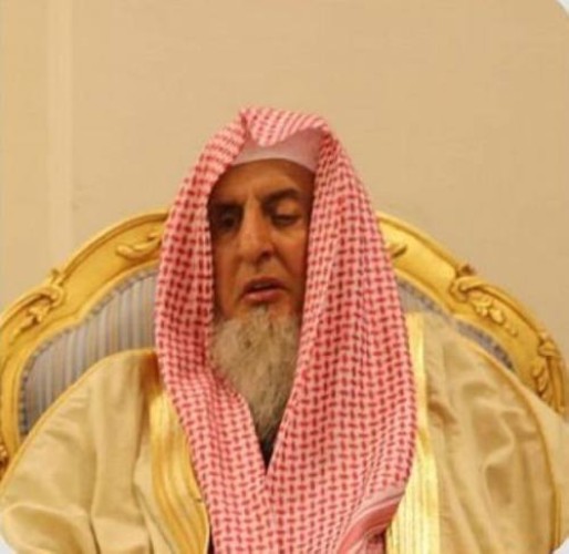 مفتي عام المملكة يهنئ سمو ولي العهد بمناسبة صدور الأمر الملكي بأن يكون رئيسًا لمجلس الوزراء