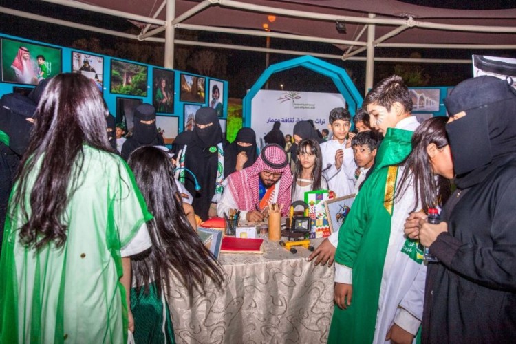 فنون الحدود الشمالية تشارك بفعاليات اليوم الوطني 92