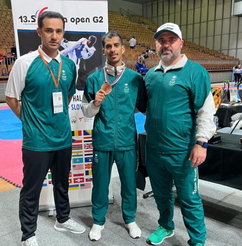 السميح يتألق في صراع التايكوندو الدولي