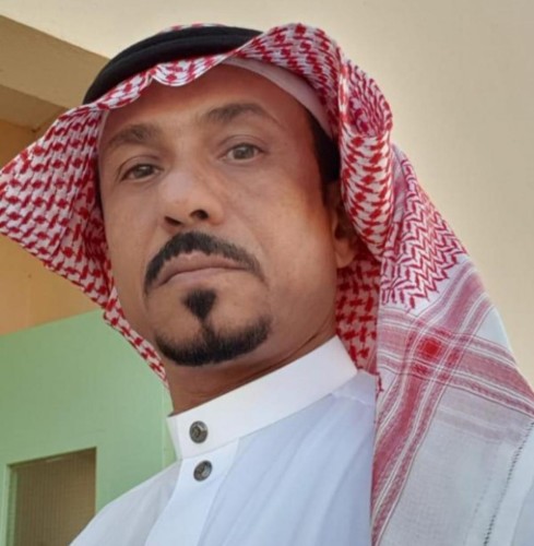 هيَ الداءُ والدواءُ