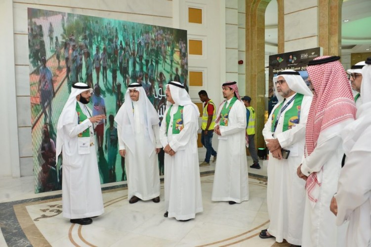 جامعة الإمام عبد الرحمن بن فيصل تحتفل باليوم الوطني بلوحات إنشاديه وشعرية ومعرض مصاحب