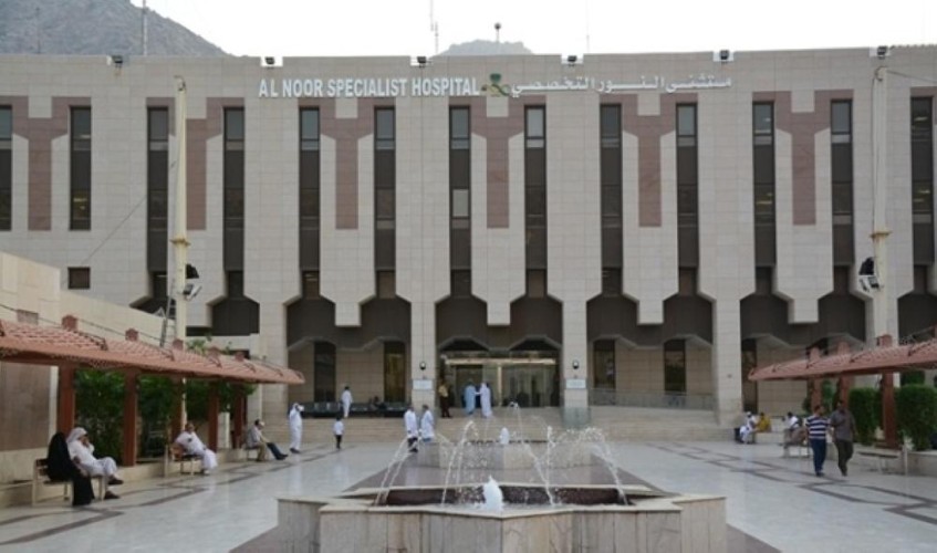 فريق جراحة السمنة في مستشفى النور التخصصي يتمكن من إنهاء معاناة مريض يزن 200 كليوجرام