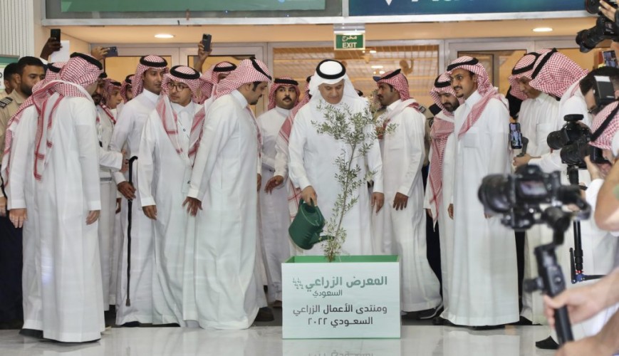 وزير “البيئة” يفتتح المعرض الزراعي السعودي 2022 ومنتدى الأعمال الزراعي