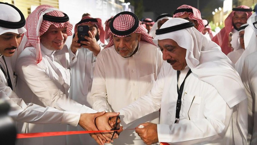 فنون الرياض تحتفي بالفنان راشد الشمراني في انطلاق ملتقاها المسرحي للعروض المبتكرة