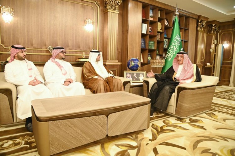 سمو أمير منطقة جازان يستقبل وفدا من الإدارة العليا لشركة “ستاربكس”