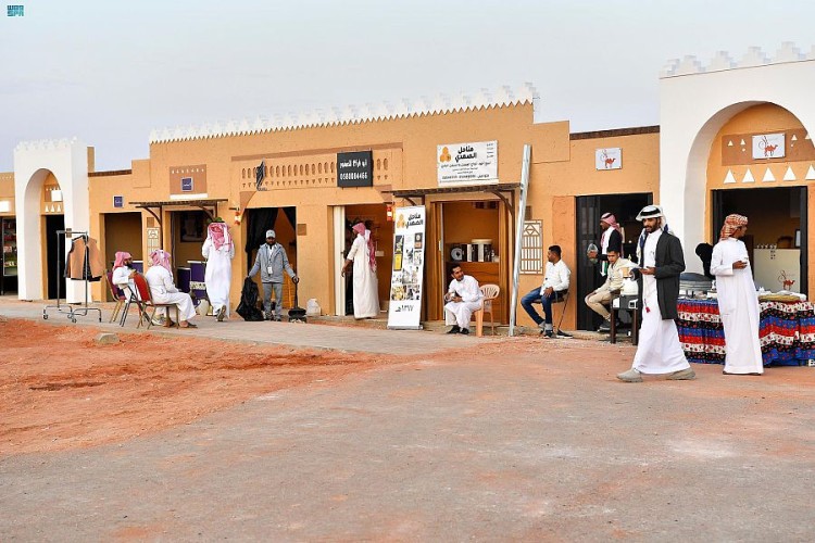 ازدهار الحركة الشرائية يزيد المنافسة في مهرجان الملك عبدالعزيز للإبل