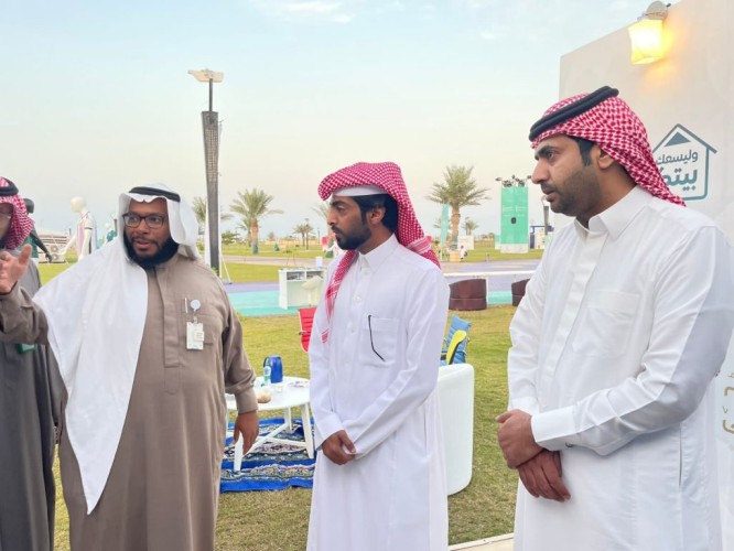 مدير عام هيئة الأمر بالمعروف بالشرقية يزور محافظ العديد و يتفقد سير العمل بمنفذ سلوى