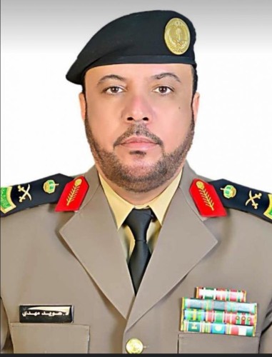 (جم الشمائل العنزية) في سعادة اللواء عويد بن مهدي العنزي