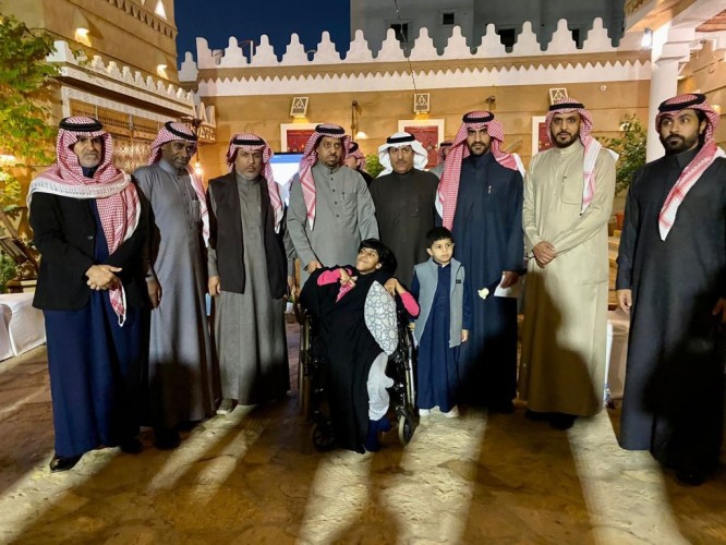 جمعية نفح الأمل لخدمة ذوي الاعاقة تنظم معرضا توعويا في واحة العقيلات