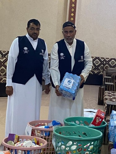 فريق نتراحم التطوعي بمحافظة أحد المسارحة ينفذ مبادرة خذها وابتسم