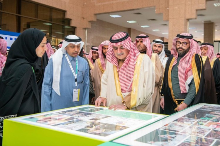 أمير تبوك : اليوم هو يوم مسك في معرض مسك والذي يقوم عليه رجل هو المسك