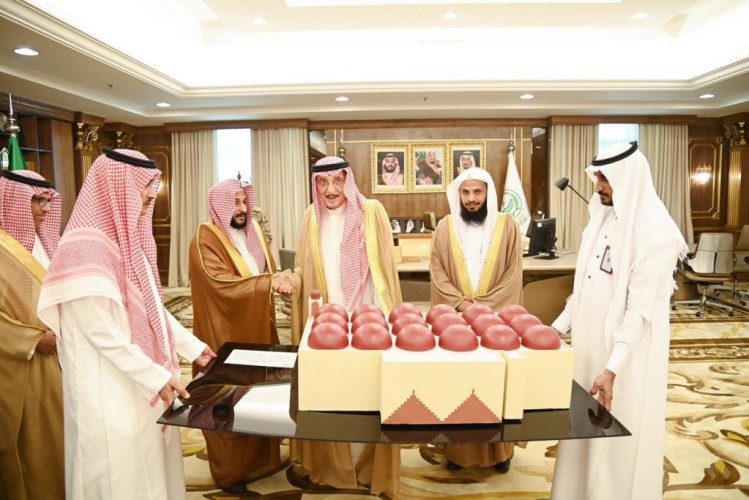 سمو أمير منطقة جازان يدشن البرنامج الدعوي “انتماء”