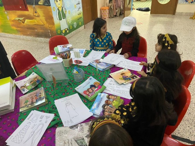 مركز الملك عبدالعزيز للحوار الوطني يشارك في فعاليات يوم التأسيس بالشراكة مع إدارة تعليم بالحدود الشمالية