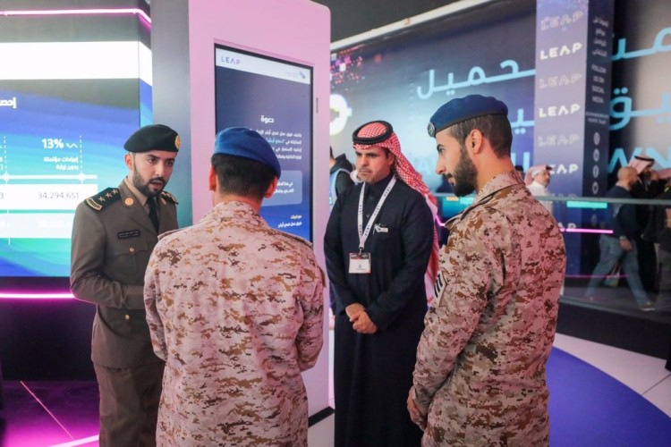 وزارة الداخلية تستعرض خدماتها وإنجازاتها عبر منصة “أبشر” في مؤتمر “ليب23”