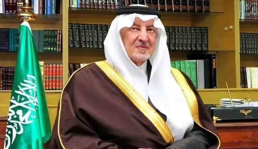 أمير منطقة مكة يجري مجموعة من الفحوصات الطبية بمستشفى الملك فيصل التخصصي