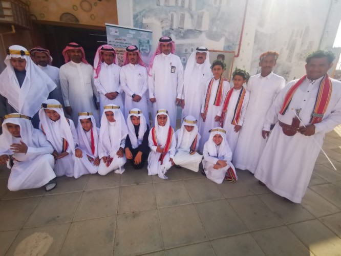 مدرسة جرير بن عبدالله الإبتدائية والمتوسطة بجندلة تقيم فعاليات الاحتفاء بيوم التأسيس