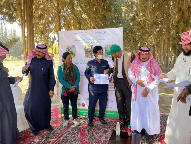 بالتعاون مع منظمة الفاو .. زراعة عسير تقيم ورشة وتوزع شتلات