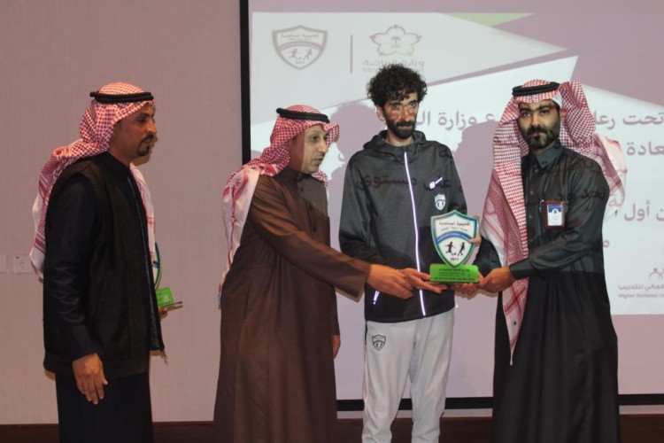 مدير فرع وزارة الرياضة بالشمالية يدشن أول أكاديمية خاصة للنساء بالمنطقة