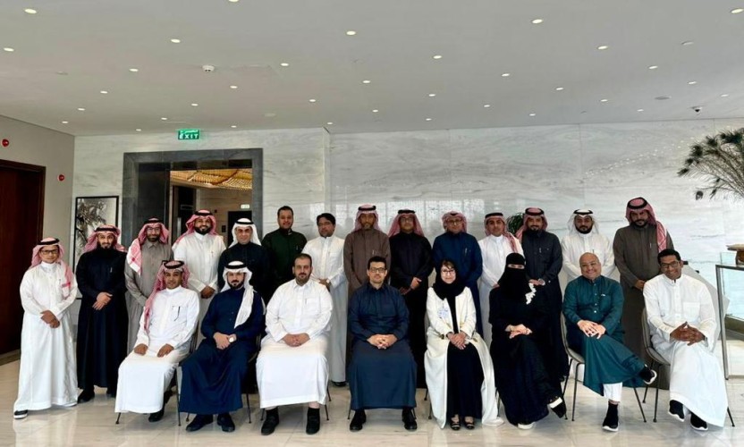 رحلة تطوير القيادات الصحية” دورة تنفيذية في تجمع الرياض الصحي الأول”