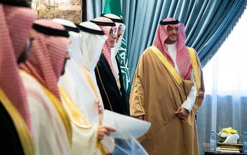 سمو محافظ الأحساء يستقبل رئيس وأعضاء الجمعية الجغرافية السعودية