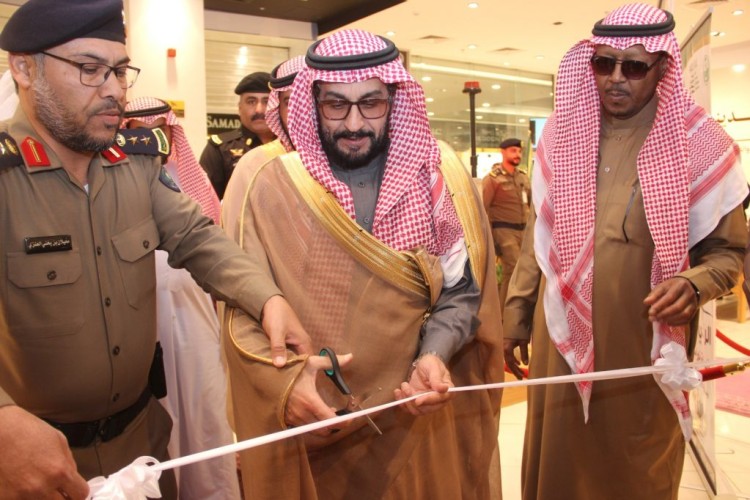 محافظ القريات يفتتح فعاليات حفل اليوم العالمي للدفاع المدني 2023