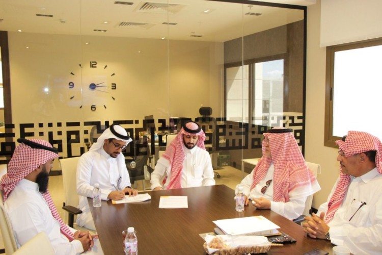 جمعية البر بجدة توقع مذكرة تفاهم مع فريق (جسور الصحي)