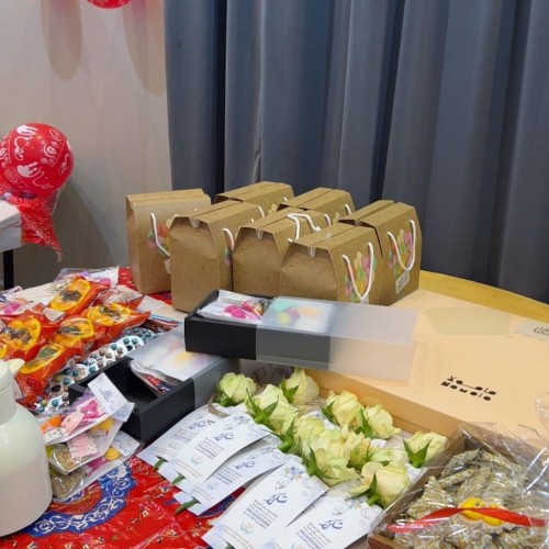 في أجواء رمضانية مميزة .. فريق “احنا نقدر” التطوعي يُساهم في تفطير نزيلات مركز التأهيل الشامل بحائل