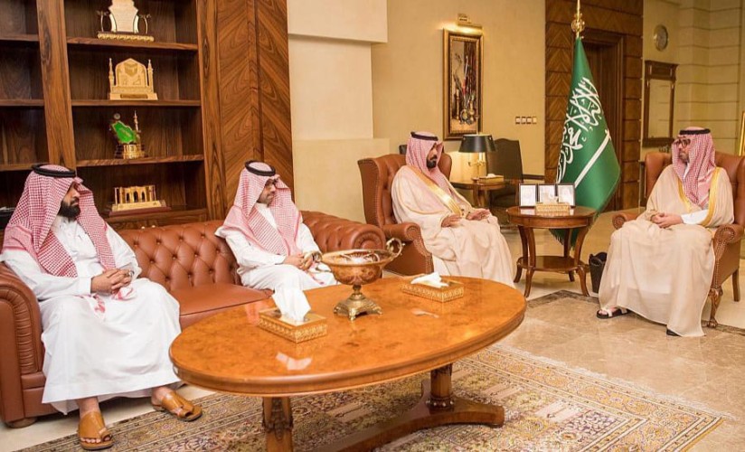 سمو محافظ جدة يستقبل مدير الأحوال المدنية بمكة المكرمة