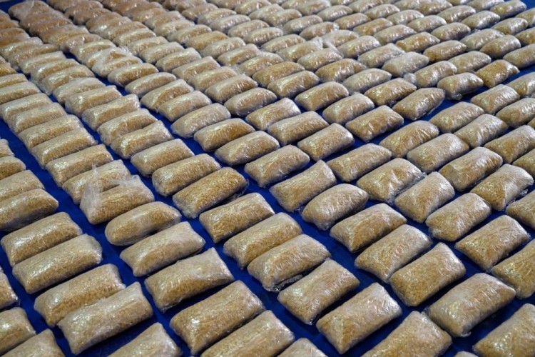 مكافحة المخدرات: إحباط محاولة تهريب أكثر من 4 ملايين قرص من مادة الإمفيتامين المخدر