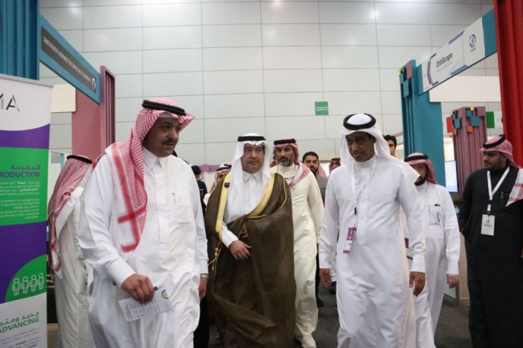 المعرض السعودي الدولي للتسويق الإلكتروني يواصل فعالياته وسط إقبال كبير من الزوَّار