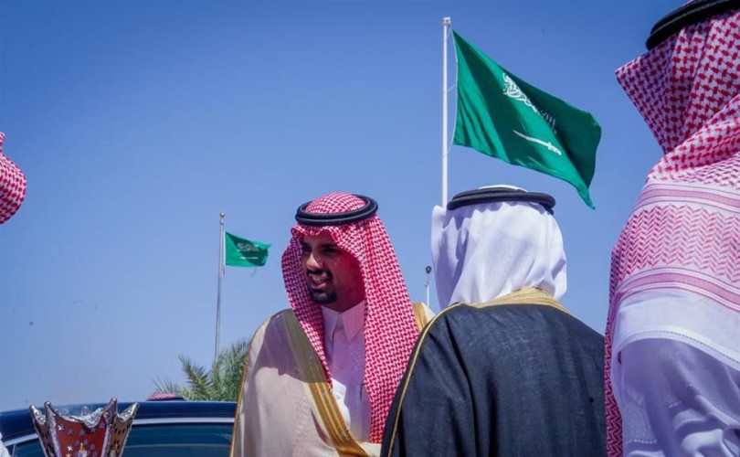 أمين منطقة الرياض يقف ميدانياً على عدد من المشاريع في محافظتي حريملا وشقراء