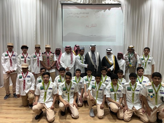 فريق الخدمات الانسانيةالتطوعي يقيم حفلًا بمناسبة يوم التأسيس